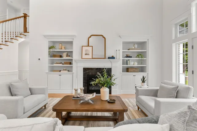 $1,999,999 | 12-41 Knoll Crest Drive, Unit LOT #5 THE HANNAH FLOOR PLAN, Bedford, NH 03110