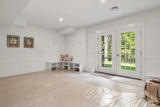 $1,999,999 | 12-41 Knoll Crest Drive, Unit LOT #5 THE HANNAH FLOOR PLAN, Bedford, NH 03110