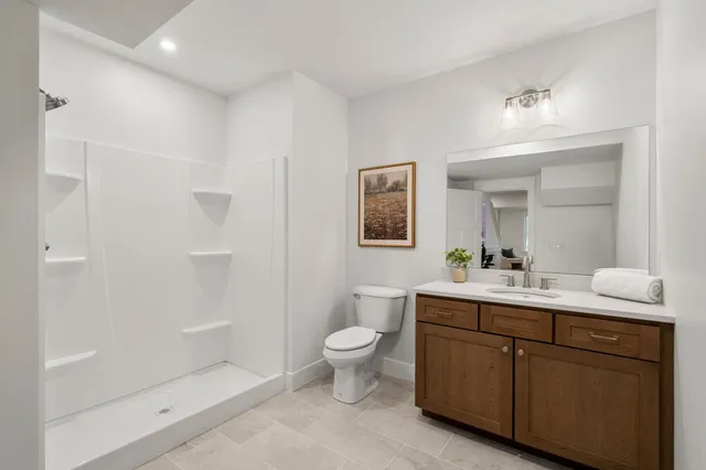 $1,999,999 | 12-41 Knoll Crest Drive, Unit LOT #5 THE HANNAH FLOOR PLAN, Bedford, NH 03110