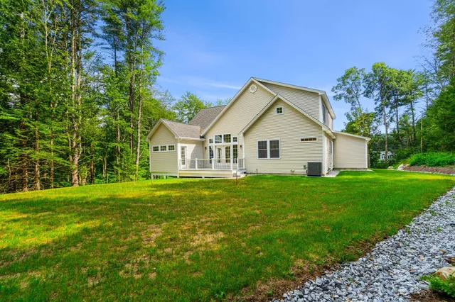 $1,999,999 | 12-41 Knoll Crest Drive, Unit LOT #5 THE HANNAH FLOOR PLAN, Bedford, NH 03110