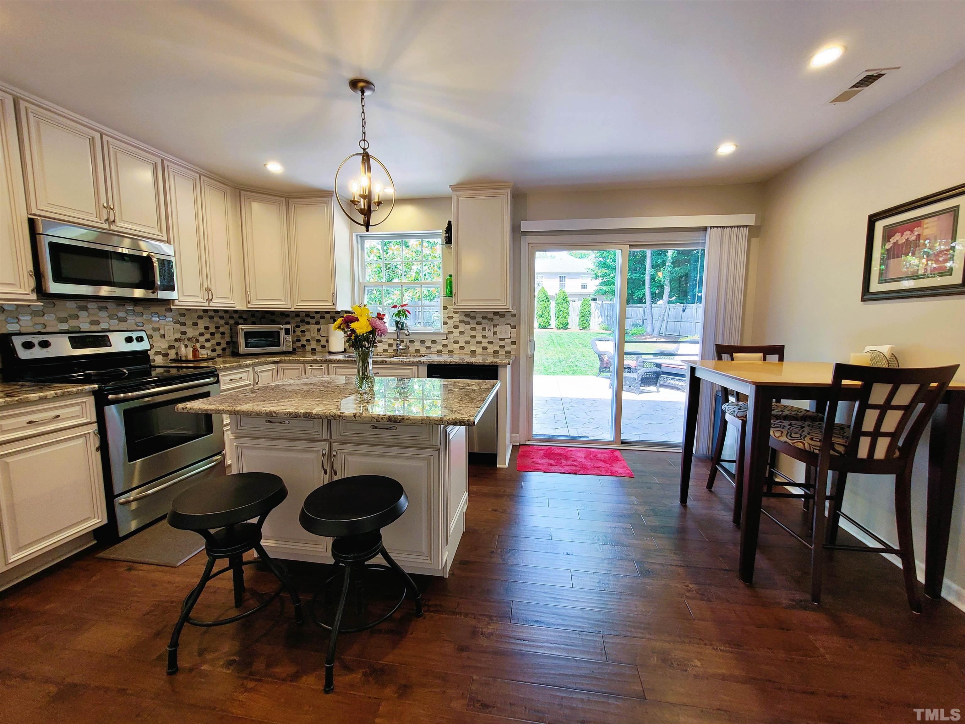 6906 Englehardt Drive Raleigh, NC 27617 - Photo 5 of 19 Gallery Image 5
