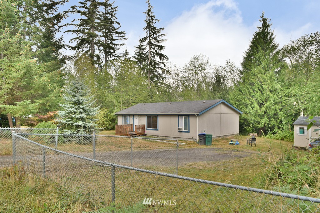 5801 Sunnyslope Road Southwest Port Orchard, WA 98367 - Photo 2 of 24 Gallery Image 2