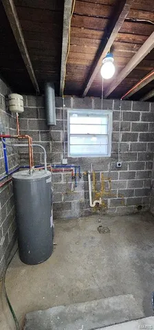 $169,500 | 115 North 5th Street, De Soto, MO 63020