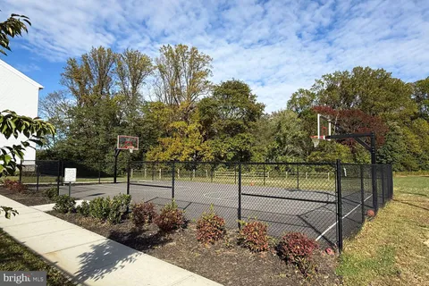 $549,999 | 69 Sister's Farmstead Rd Mount, Mount Laurel, NJ 08054