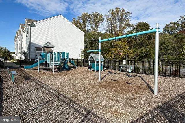 $549,999 | 69 Sister's Farmstead Rd Mount, Mount Laurel, NJ 08054