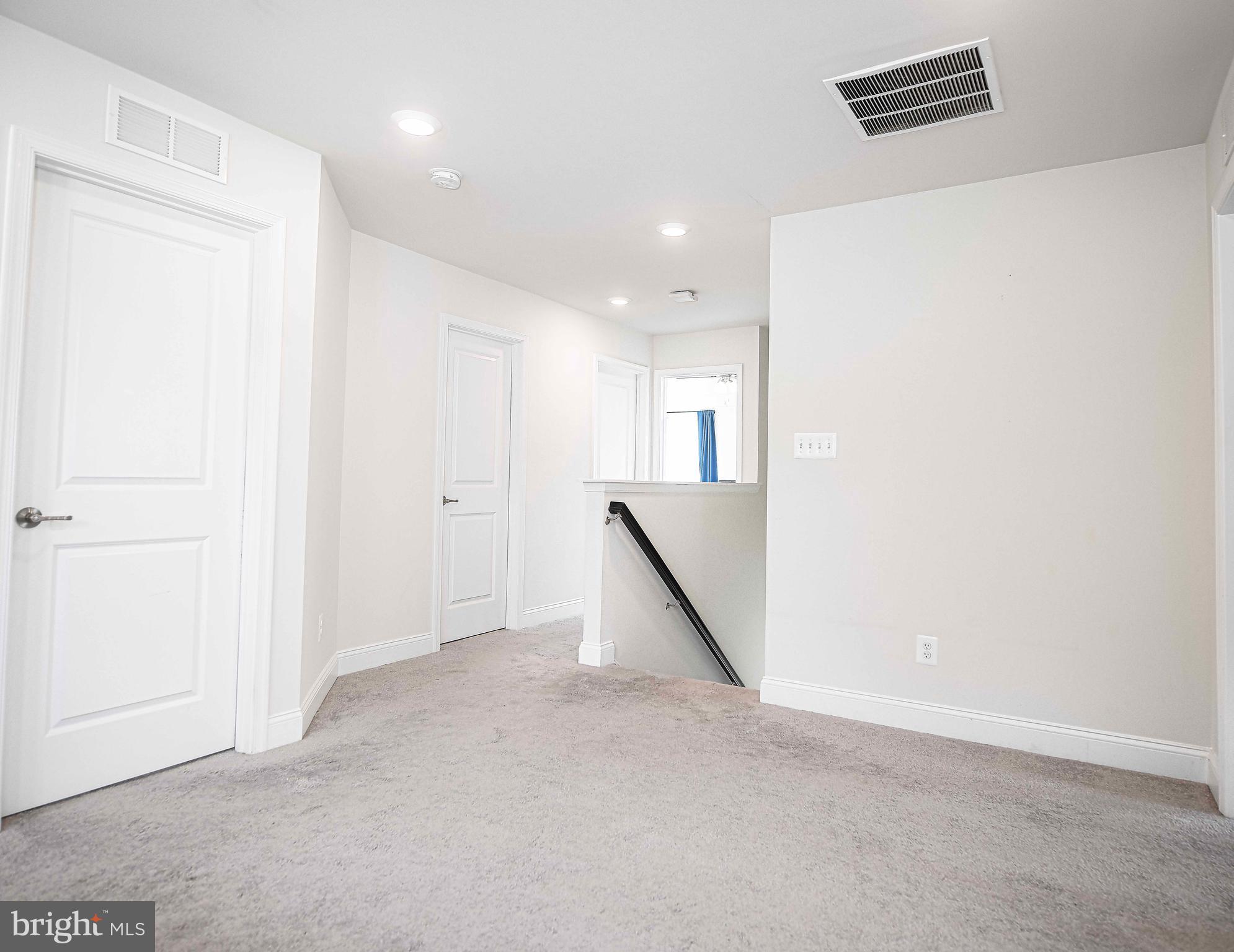 1218 Up And Over Lane Aberdeen, MD 21001 - Photo 35 of 40 an entryway in a hallway