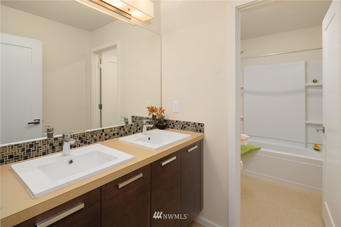 3917 168th Place Southeast Bothell, WA 98012 - Photo 14 of 20