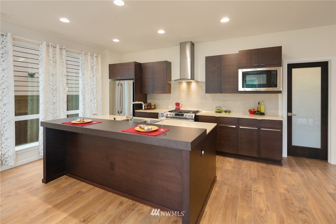 3917 168th Place Southeast Bothell, WA 98012 - Photo 4 of 20