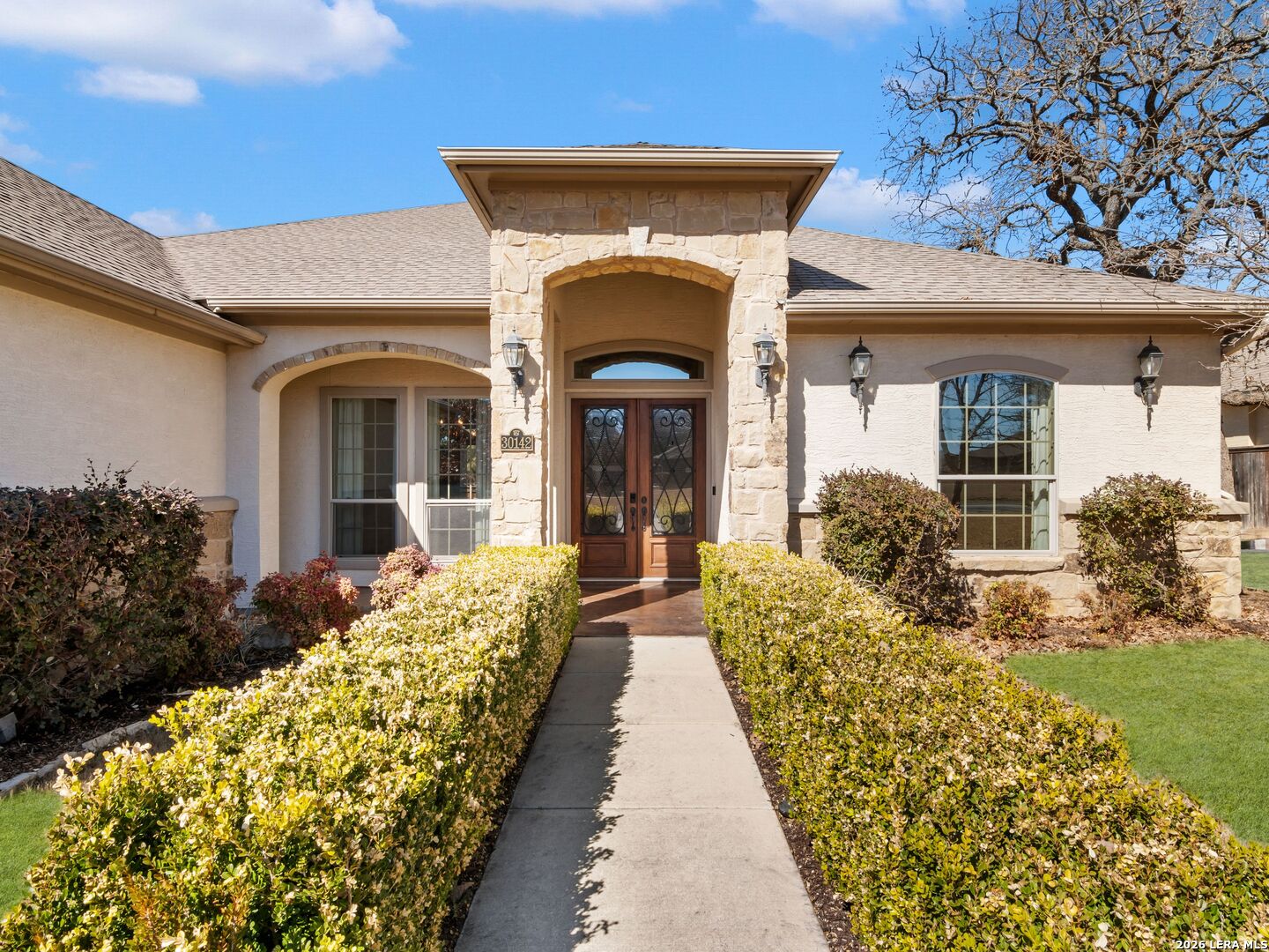30142 Setterfeld Circle Fair Oaks Ranch, TX 78015 - Photo 2 of 47