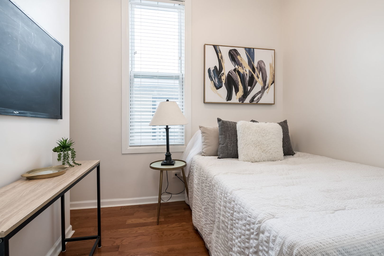 2122 North Stave Street Chicago, IL 60647 - Photo 12 of 23