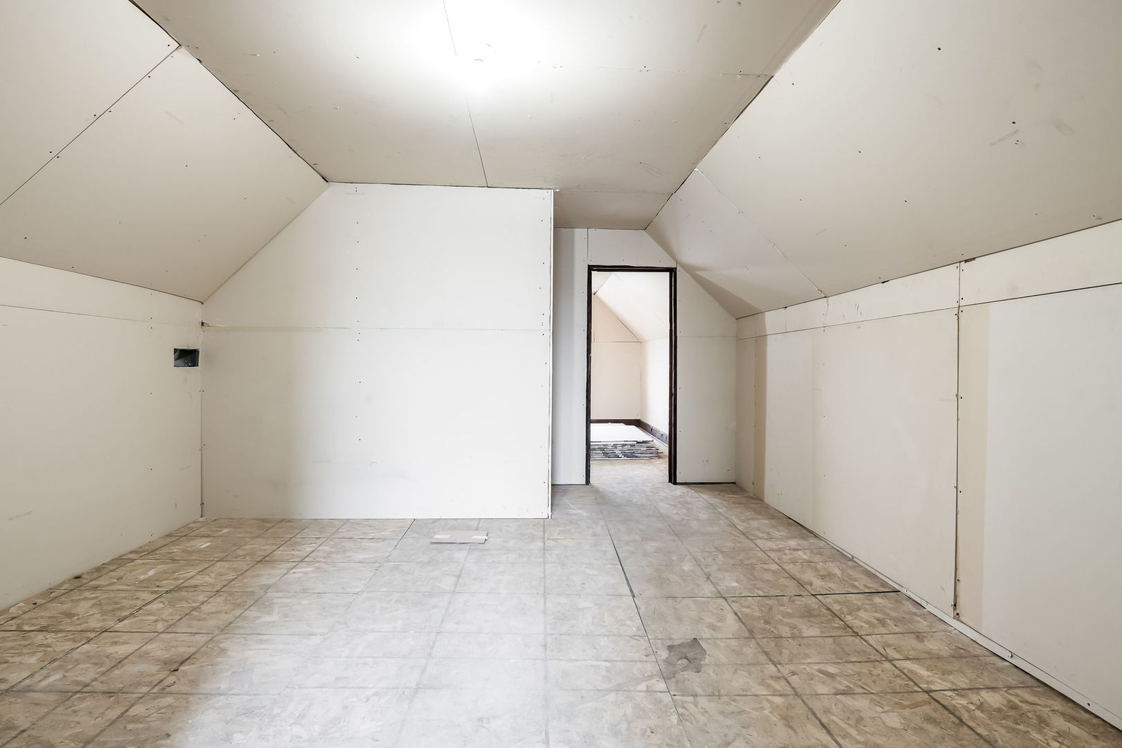 2122 North Stave Street Chicago, IL 60647 - Photo 15 of 23