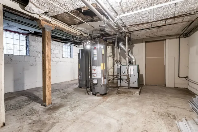 $625,000 | 2122 North Stave Street, Chicago, IL 60647