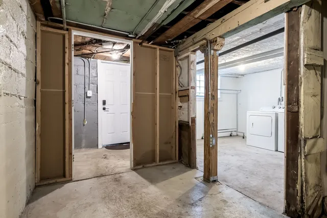 $625,000 | 2122 North Stave Street, Chicago, IL 60647