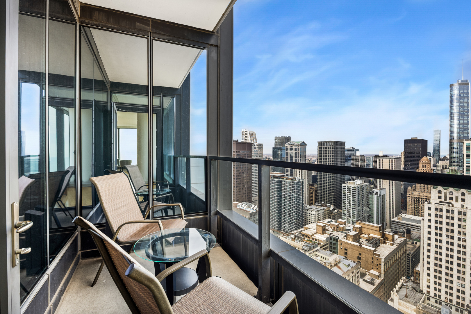 60 East Monroe Street, Unit 5301 Chicago, IL 60603 - Photo 22 of 31