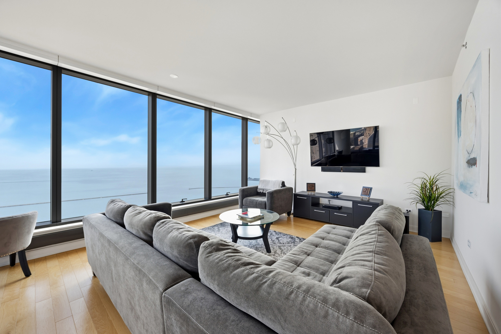 60 East Monroe Street, Unit 5301 Chicago, IL 60603 - Photo 5 of 31