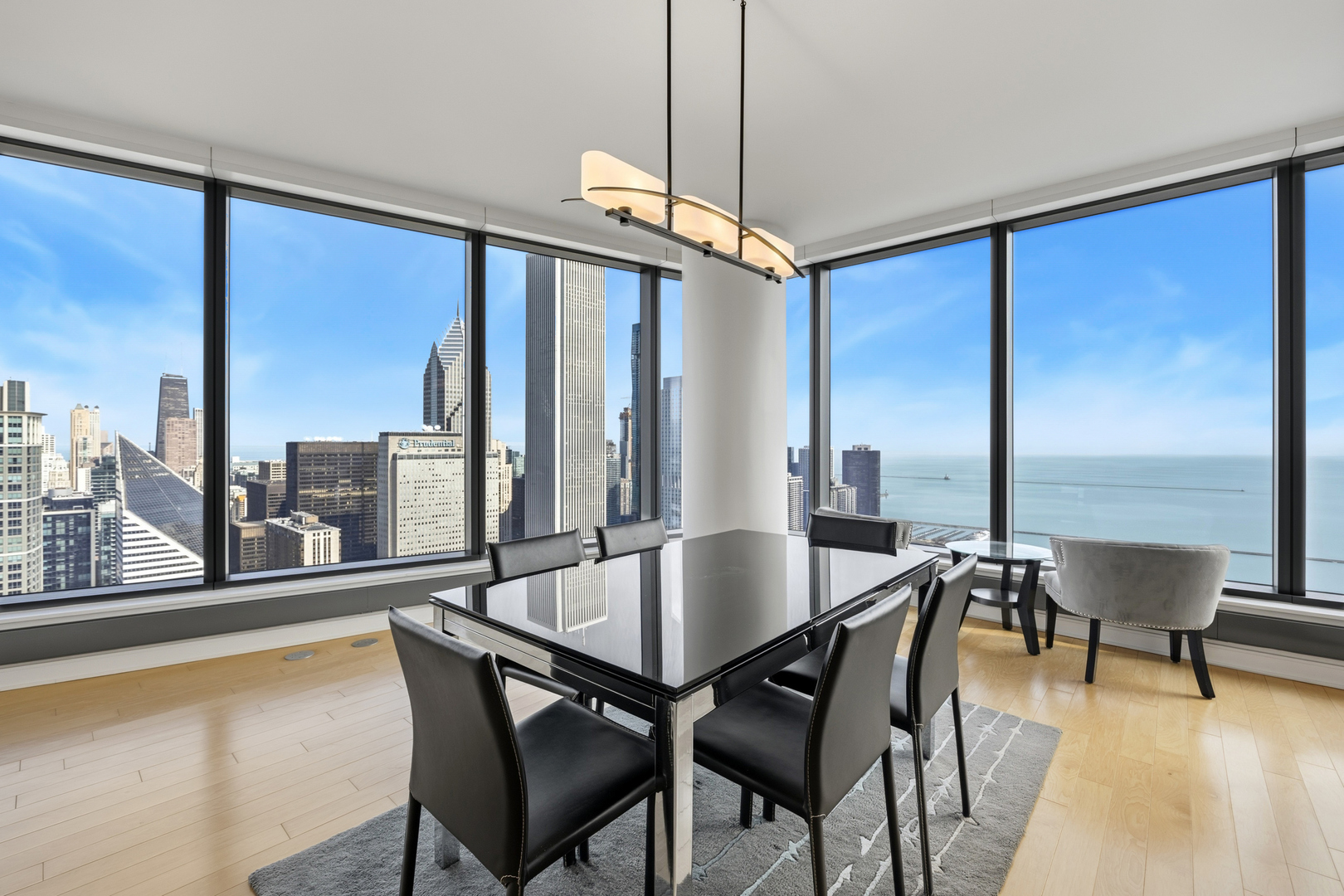 60 East Monroe Street, Unit 5301 Chicago, IL 60603 - Photo 9 of 31