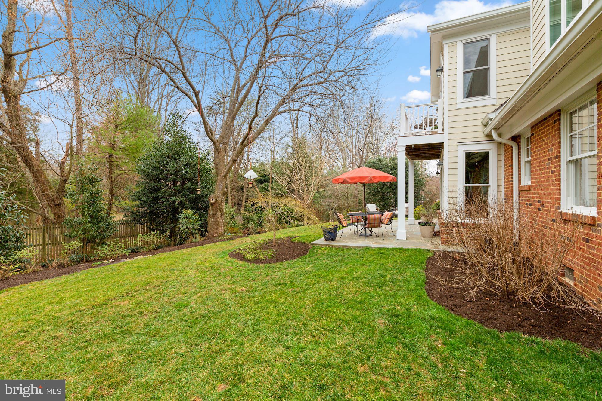 7722 Greentree Road Bethesda, MD 20817 - Photo 39 of 66 fully fenced yard