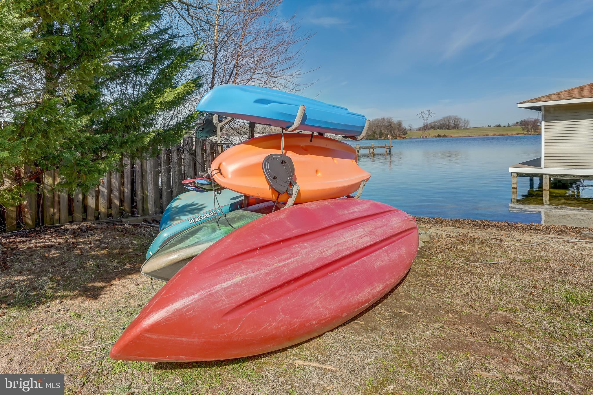 476 Wilson Street Bumpass, VA 23024 - Photo 89 of 89 Kayaks convey