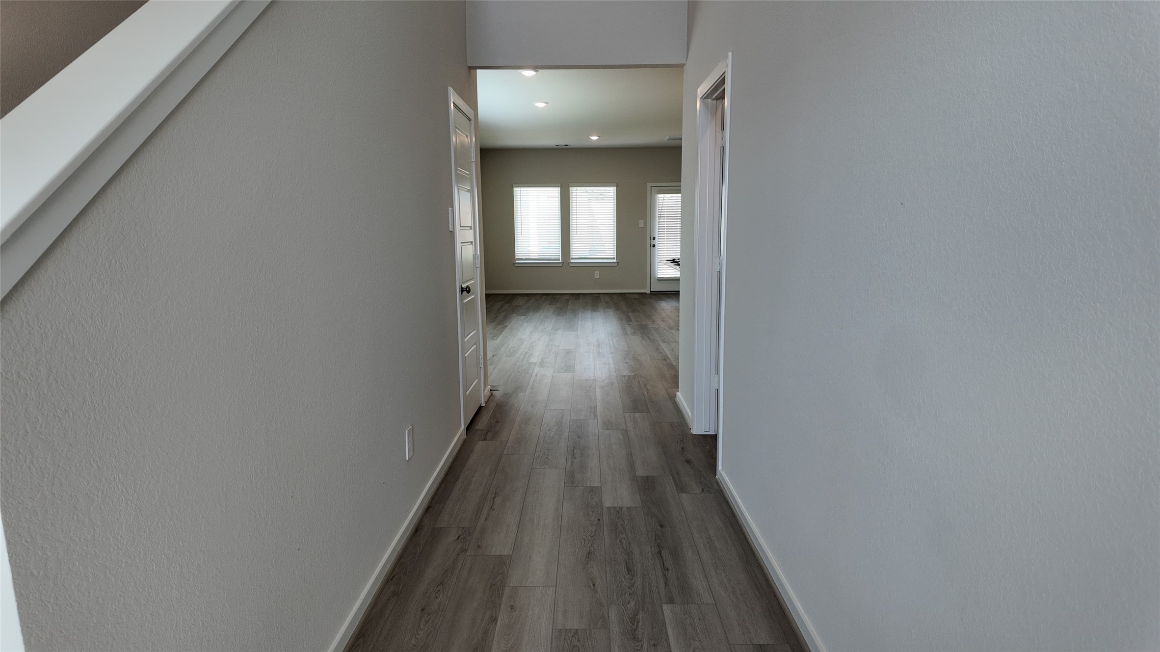 14143 Granger Pointe Lane Conroe, TX 77302 - Photo 4 of 25