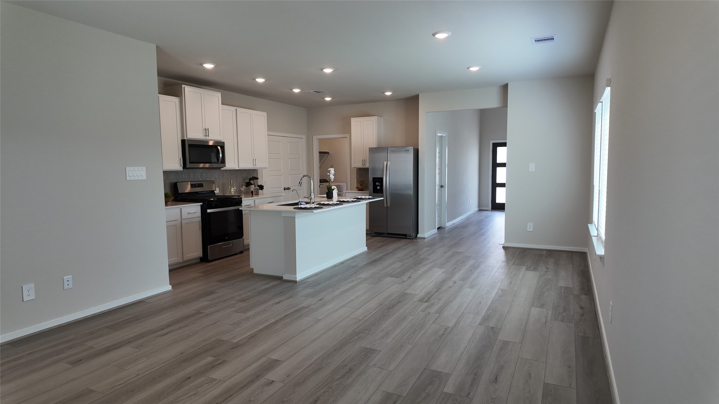 14143 Granger Pointe Lane Conroe, TX 77302 - Photo 8 of 25