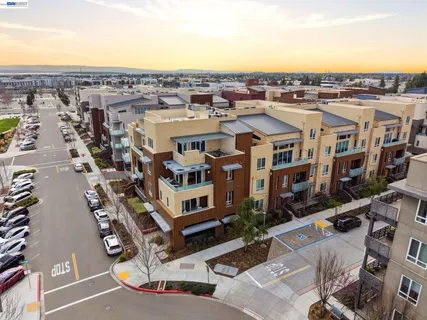 $1,915,000 | 45188 Tom Blalock Street, Unit 301, Fremont, CA 94539