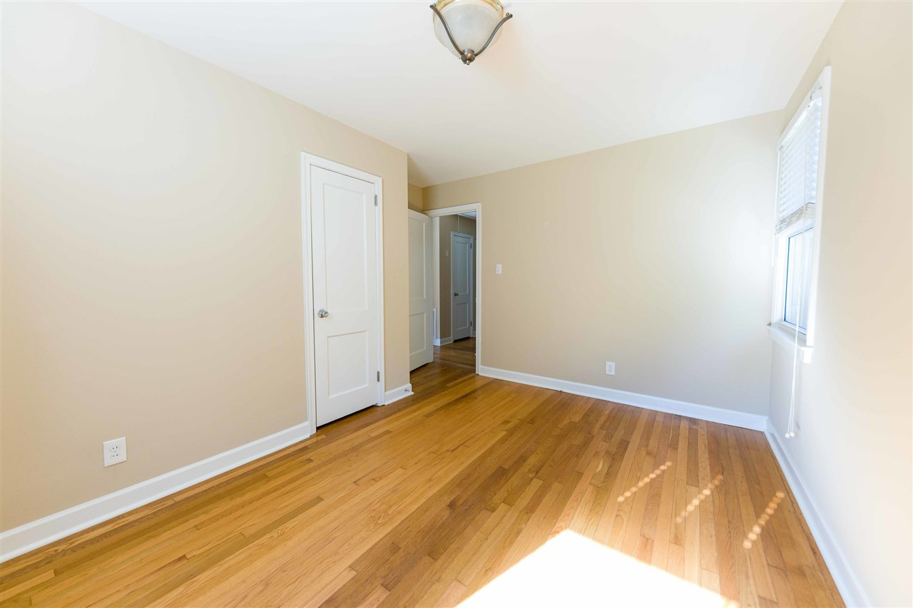 2805 Oberlin Road Raleigh, NC 27608 - Photo 17 of 30 Photo 17
