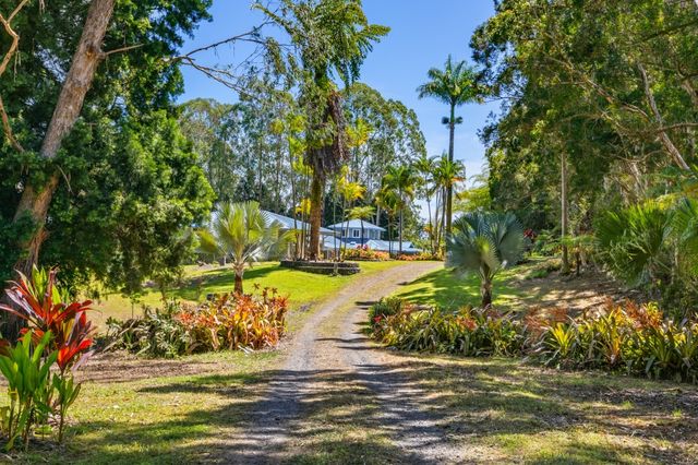 a view of backyard with green space