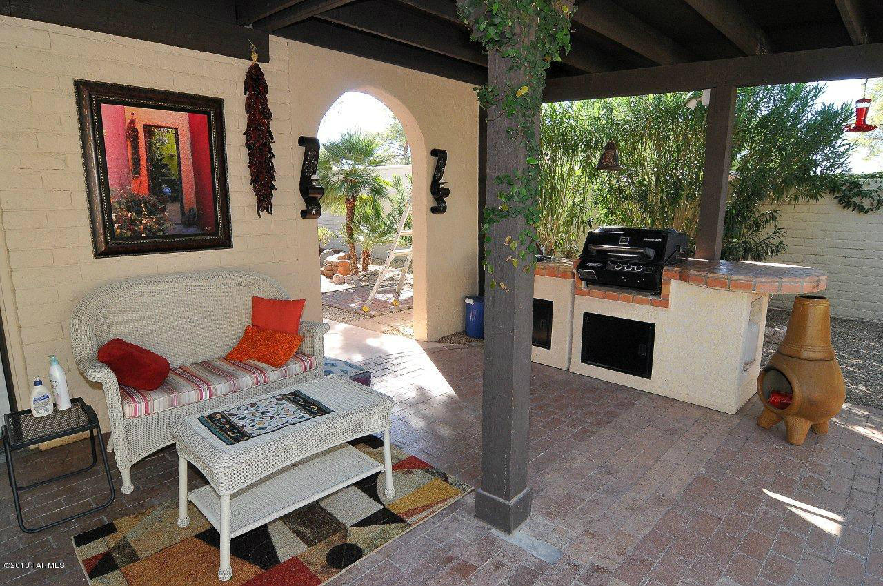 3680 North River Canyon Road Tucson, AZ 85750 - Photo 12 of 16