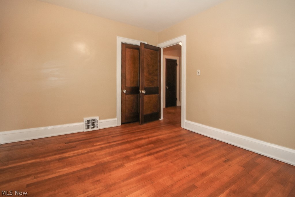 3143 Whitethorn Road Cleveland, OH 44118 - Photo 16 of 23