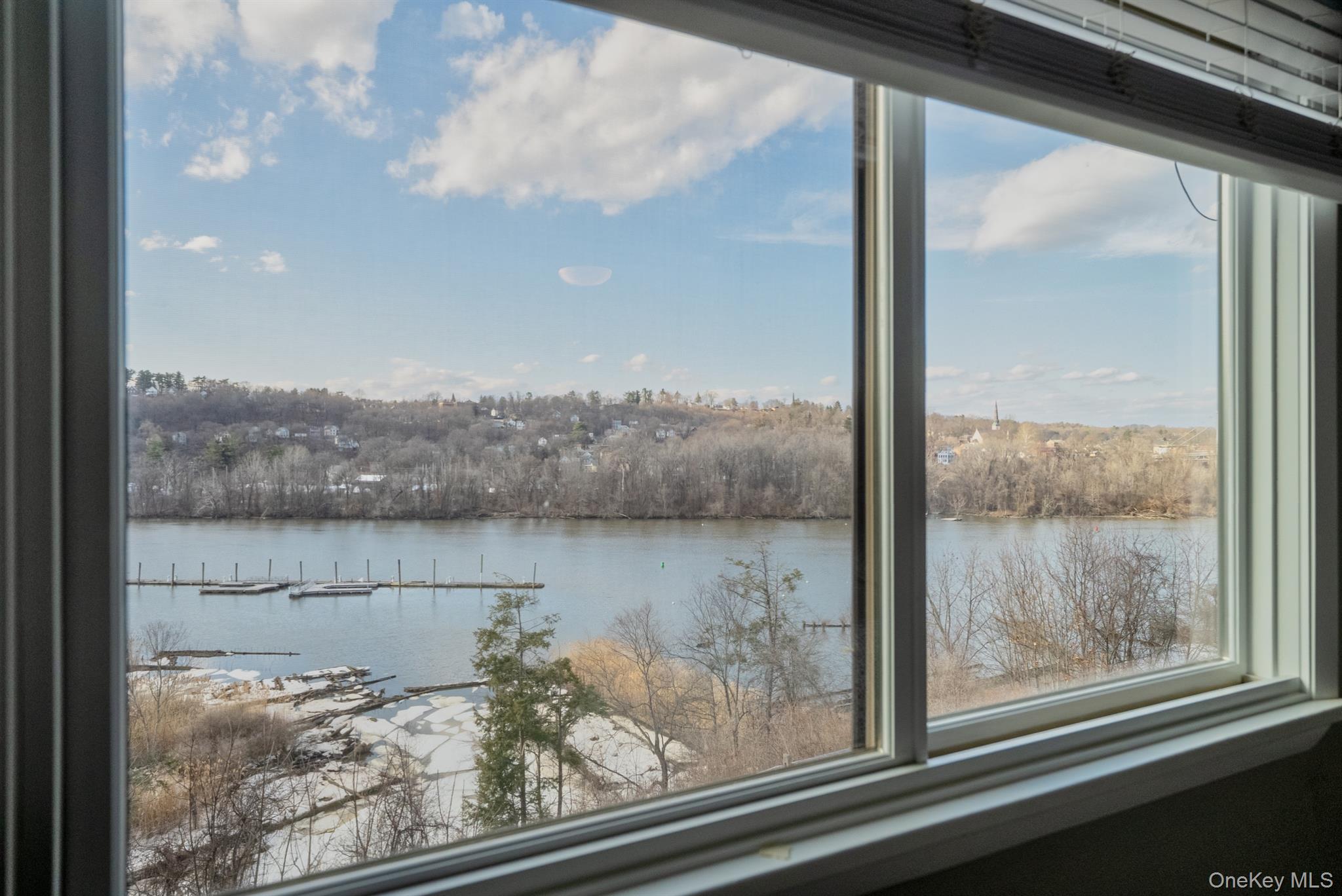 10 Rondout Harbor Port Ewen, NY 12466 - Photo 23 of 38