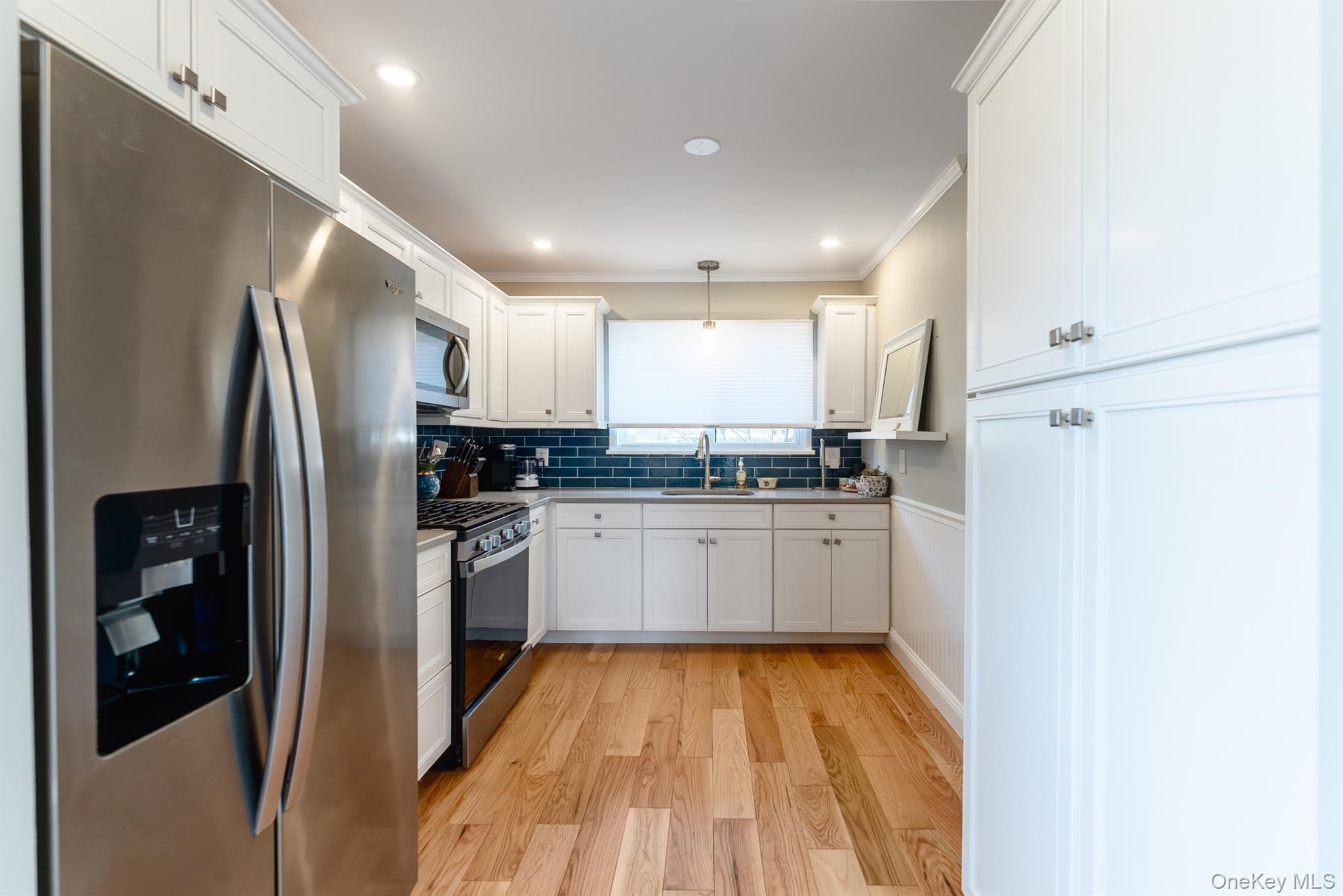 10 Rondout Harbor Port Ewen, NY 12466 - Photo 5 of 38