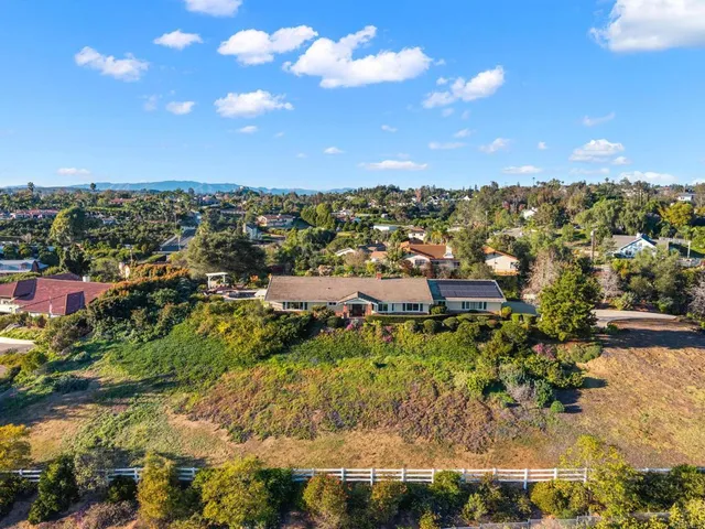 $1,275,000 | 4029 Alta Vista Drive, Fallbrook, CA 92028