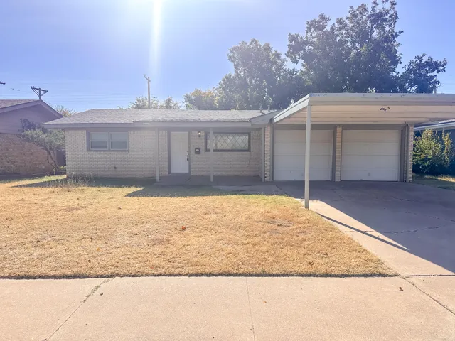 $1,495 | 5403 32nd Street, Lubbock, TX 79407