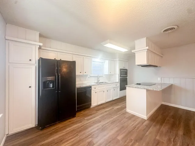 $1,495 | 5403 32nd Street, Lubbock, TX 79407