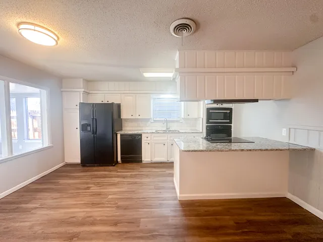 $1,495 | 5403 32nd Street, Lubbock, TX 79407