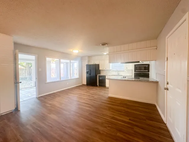 $1,495 | 5403 32nd Street, Lubbock, TX 79407