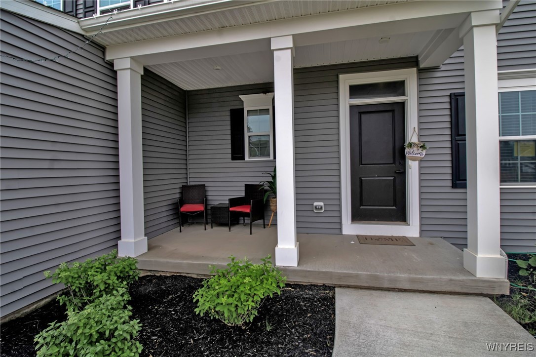 4966 Brauer Drive Pendleton, NY 14094 - Photo 3 of 40