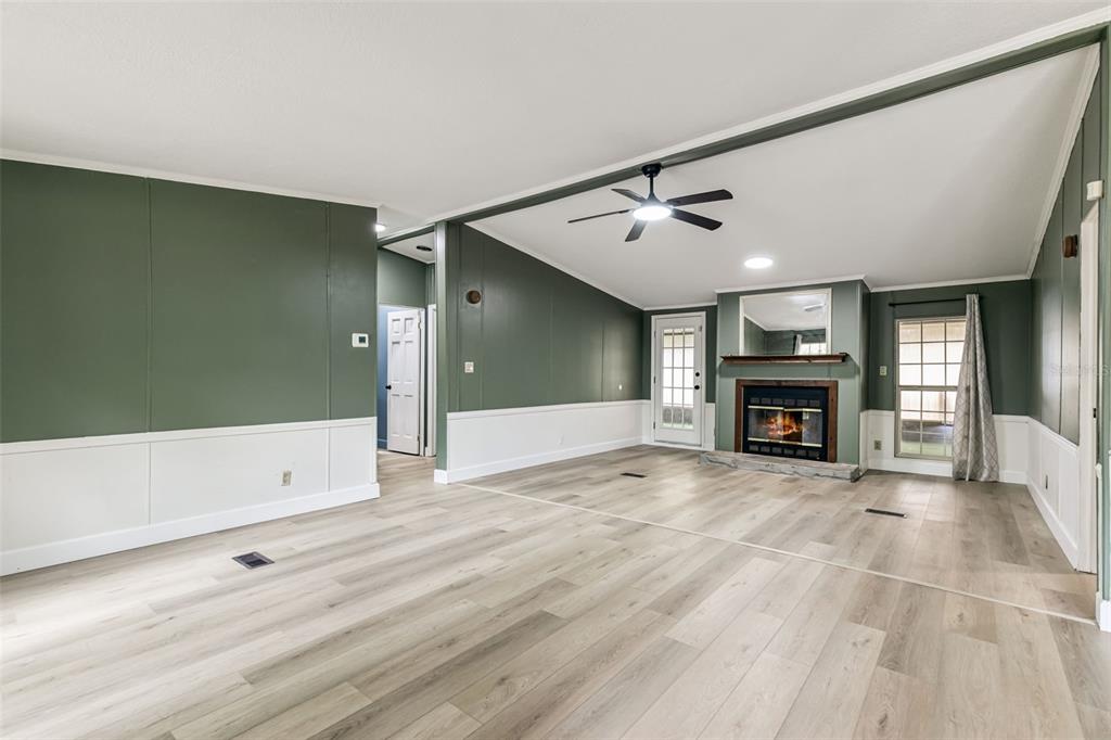 2832 4th Street Orlando, FL 32820 - Photo 6 of 27 Gallery Image 6