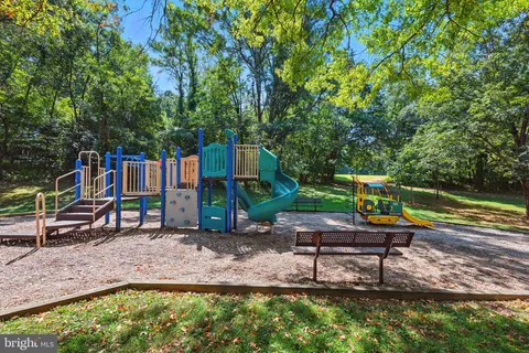 $1,350,000 | 10600 Vantage Court, Potomac, MD 20854