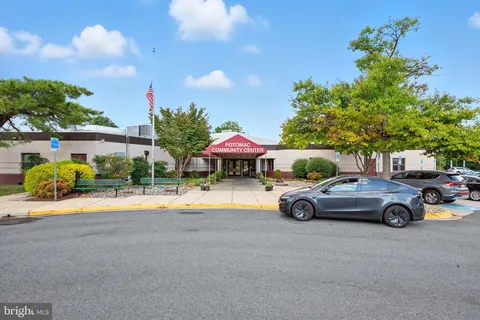 $1,350,000 | 10600 Vantage Court, Potomac, MD 20854