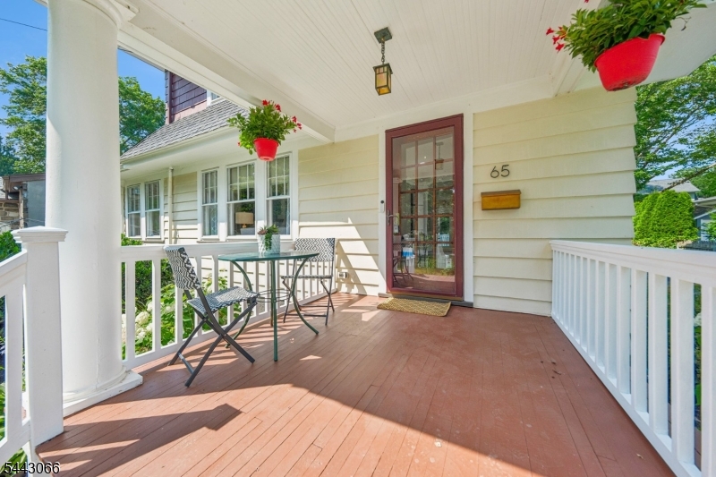 65 Tuscan Road Maplewood, NJ 07040 - Photo 4 of 48