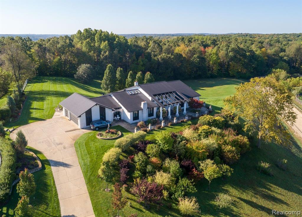 2208 East Dryden Road Metamora, MI 48455 - Photo 39 of 98
