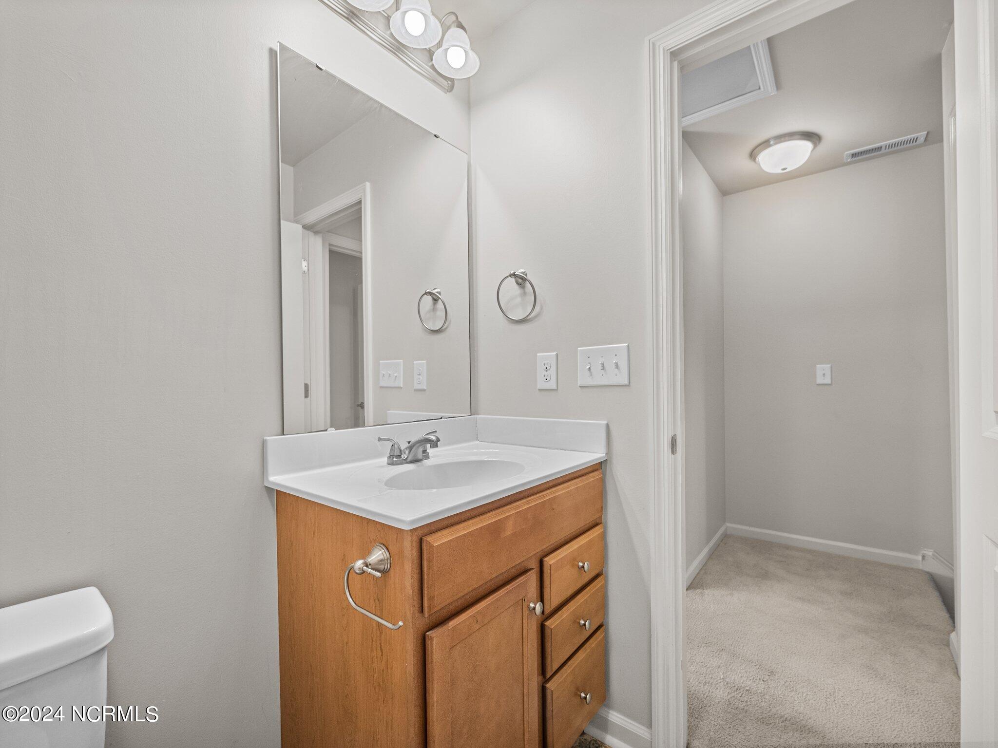 401 Sullivan Loop Road Midway Park, NC 28544 - Photo 14 of 21 30-web-or-mls-P4070094