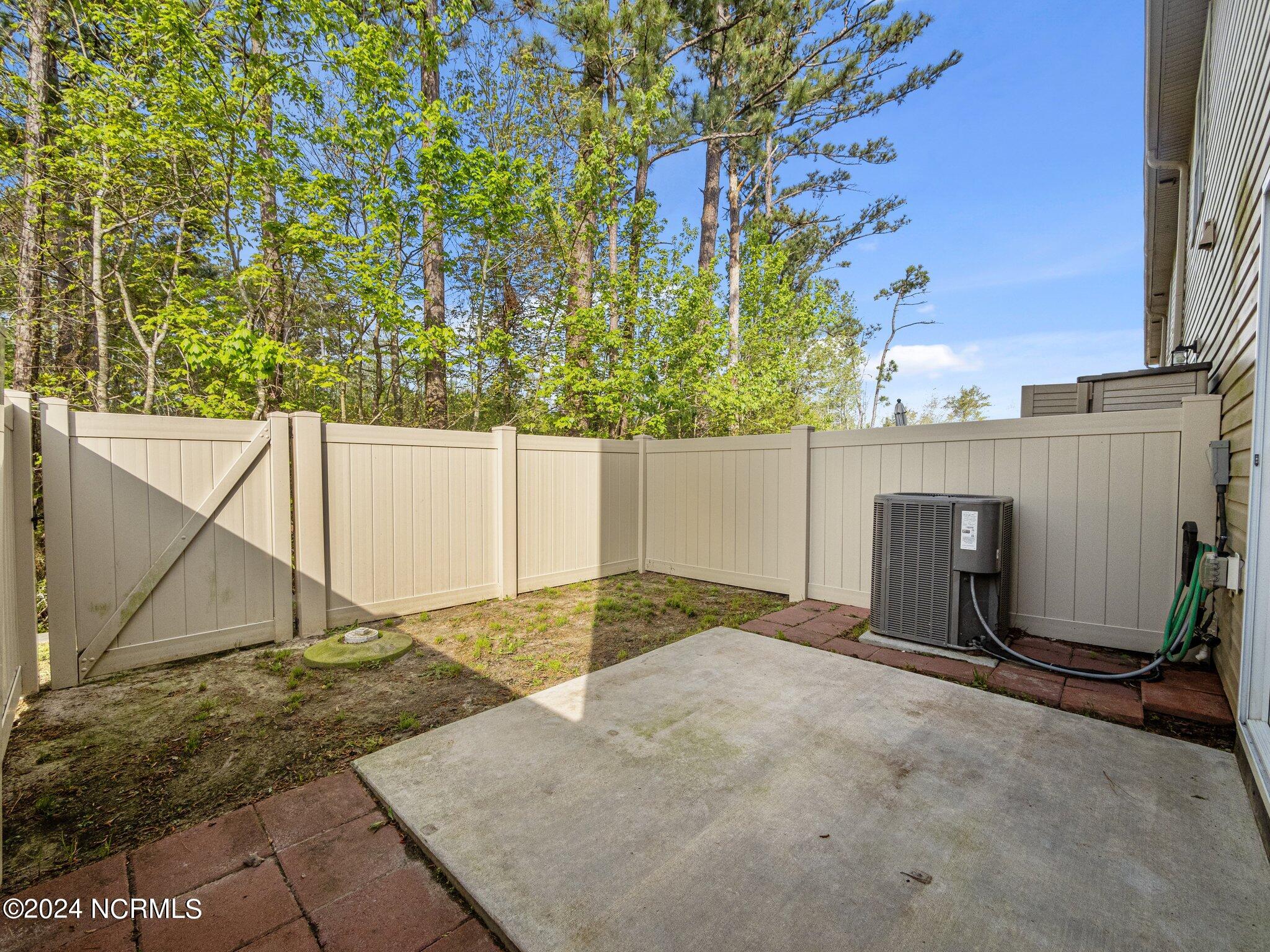 401 Sullivan Loop Road Midway Park, NC 28544 - Photo 19 of 21 13-web-or-mls-13