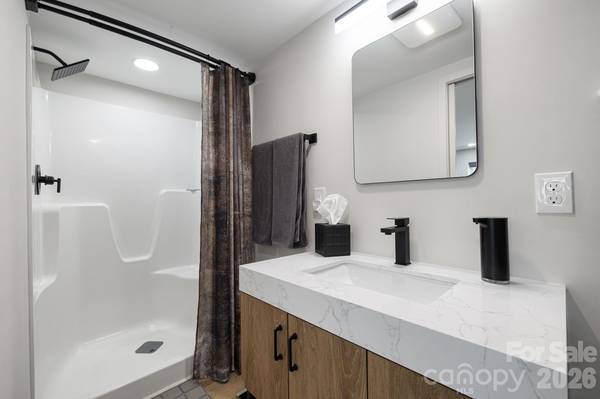 607 Kanuga Road Hendersonville, NC 28739 - Photo 27 of 48 Gallery Image 27