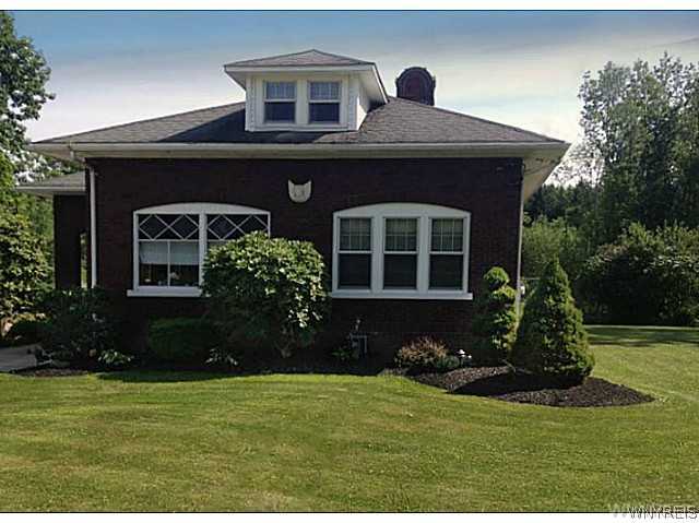 745 Bennett Road Evans, NY 14006 - Photo 1 of 1 Exterior Front