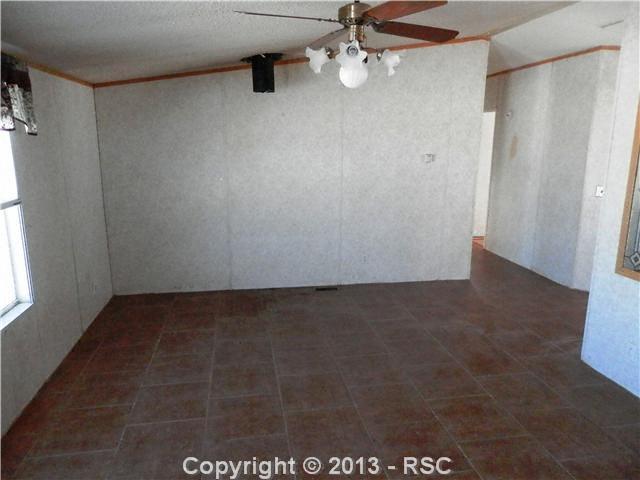 530 Falcon Road Hartsel, CO 80449 - Photo 3 of 18