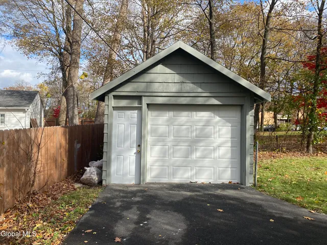 $374,900 | 1185 Ardsley Road, Schenectady, NY 12308