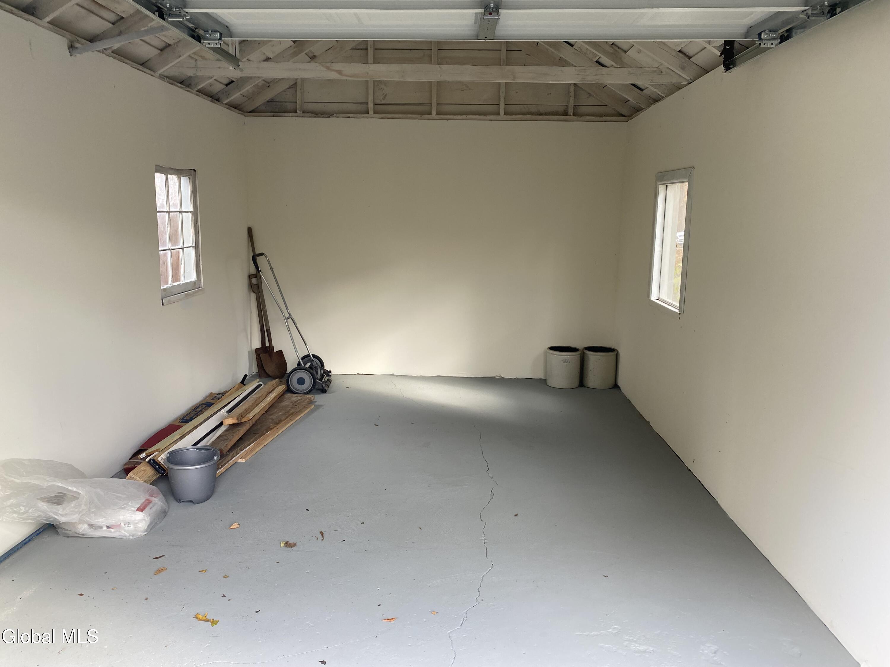 1185 Ardsley Road Schenectady, NY 12308 - Photo 13 of 57 IMG_3002