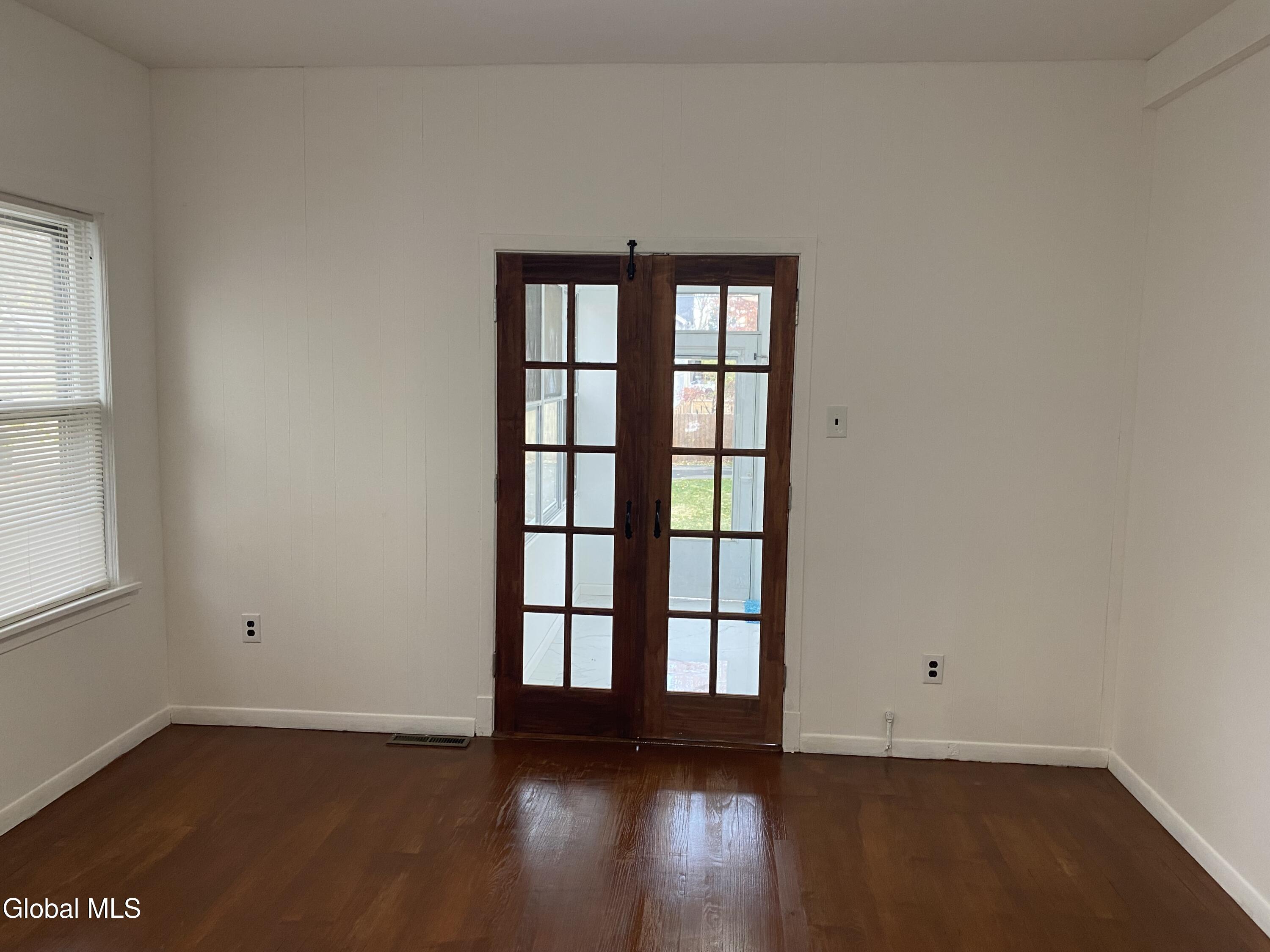 1185 Ardsley Road Schenectady, NY 12308 - Photo 24 of 57 IMG_3029